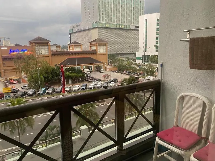 Urban Oasis Retreat Apartment Malacca