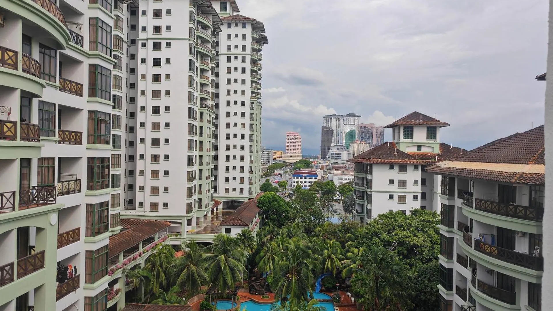 Urban Oasis Retreat Apartment Malacca